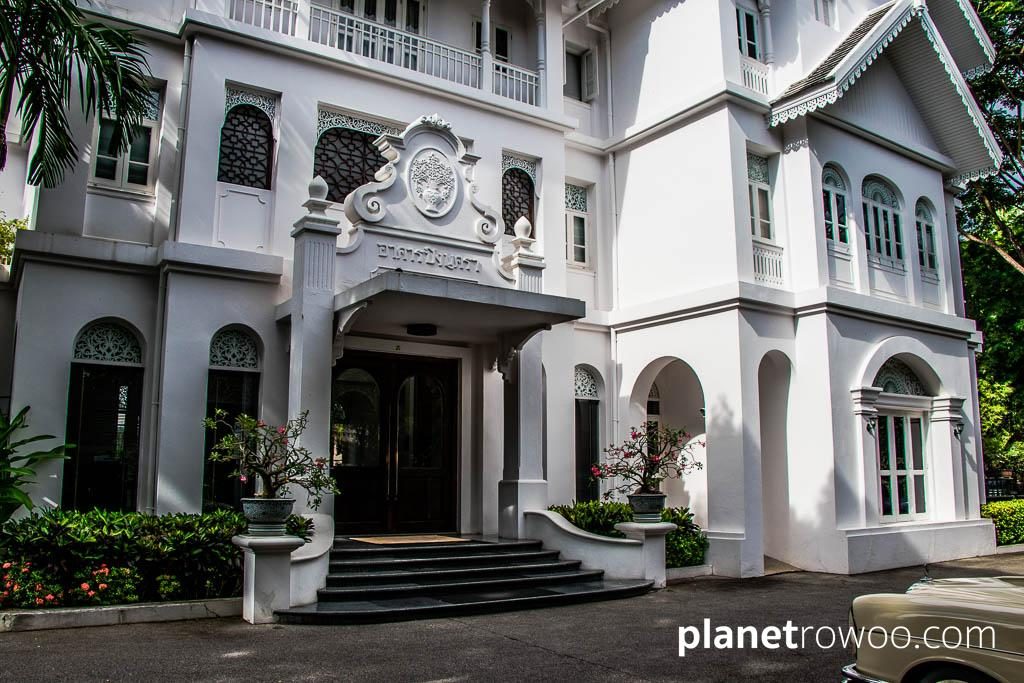 Ping Nakara Boutique Hotel Main Entrance