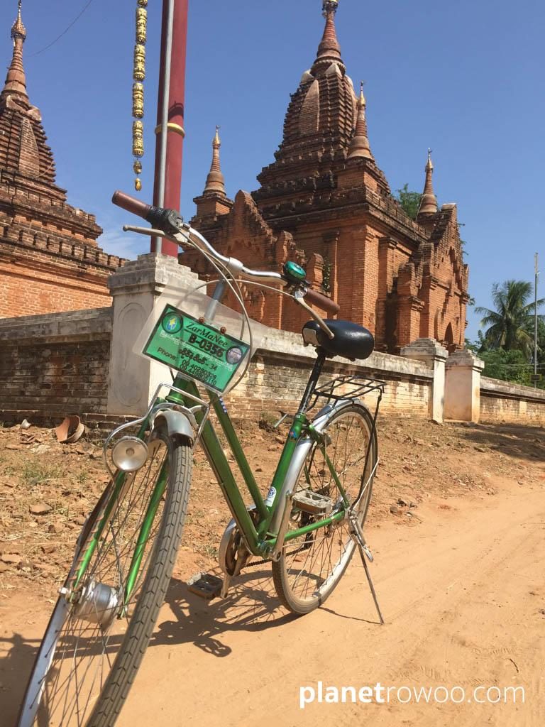 Exploring the Bagan temples by bike