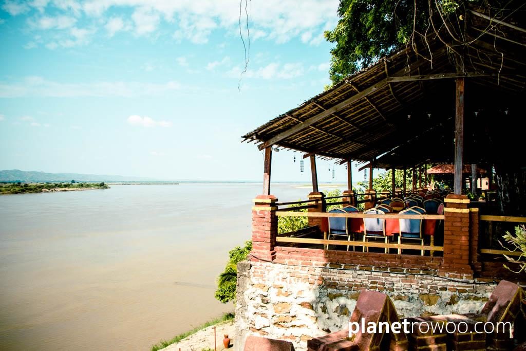 Restaurant overlooking the Irrawaddy River in New Bagan