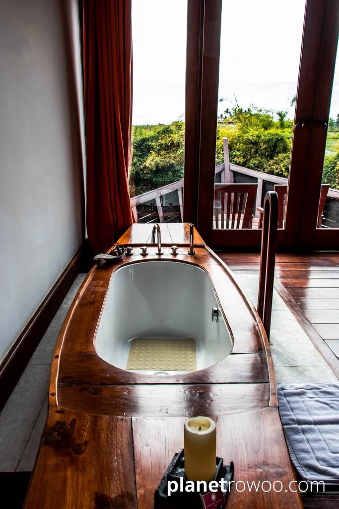 The boat-shaped bath, Pristine Lotus Resort
