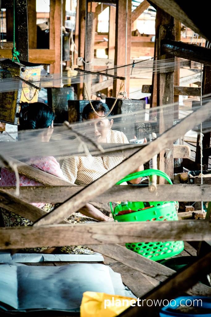 Inpawkhone weaving women take a break, Inle Lake