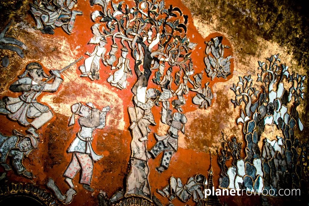 Coloured mosaics on the wall of the Shwe Yan Pyay shrine