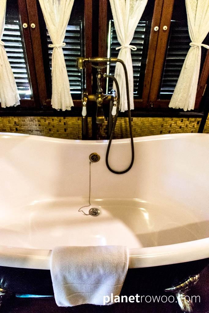 Rice Barn Villa bathroom at the Marndadee