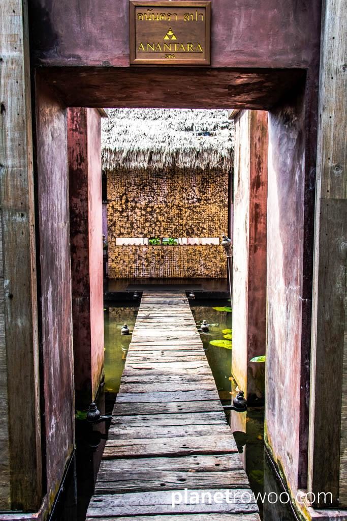Entrance to the Anantara Bophut Spa