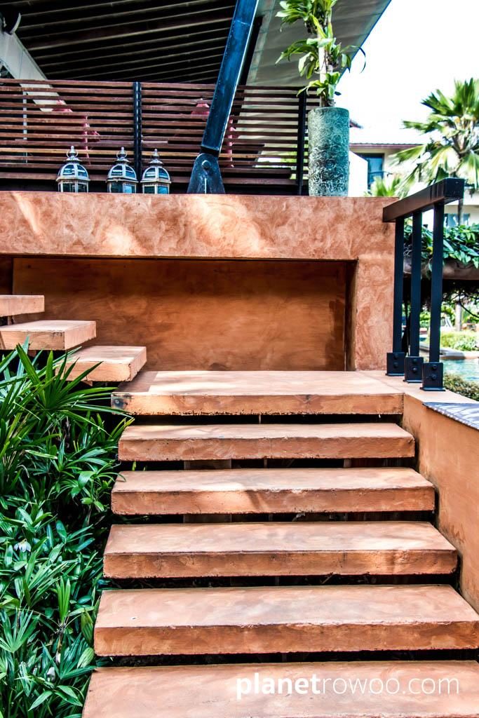 Steps to Full Moon Restaurant at Anantara Bophut