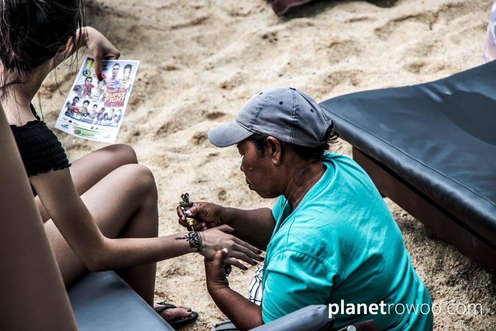 Henna tattoo on the beach at the Anantara Bophut