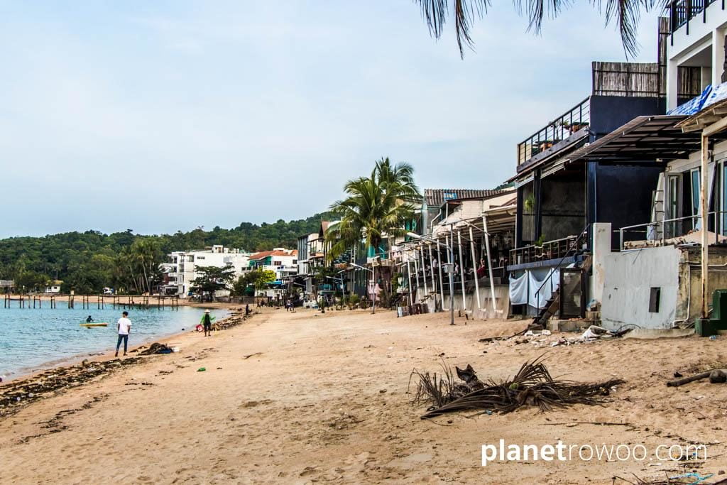 Bophut Fisherman's Village, beachside