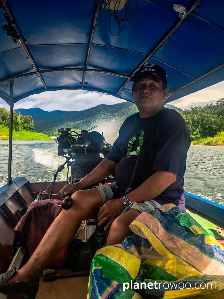 Mae Ngat Dam Floating Houses, Mae Taeng